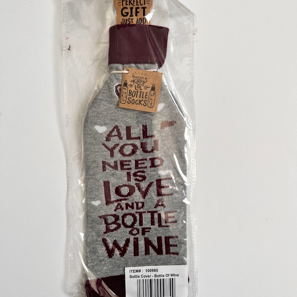 Wine Sock - All you need is love and a bottle of wine NWT